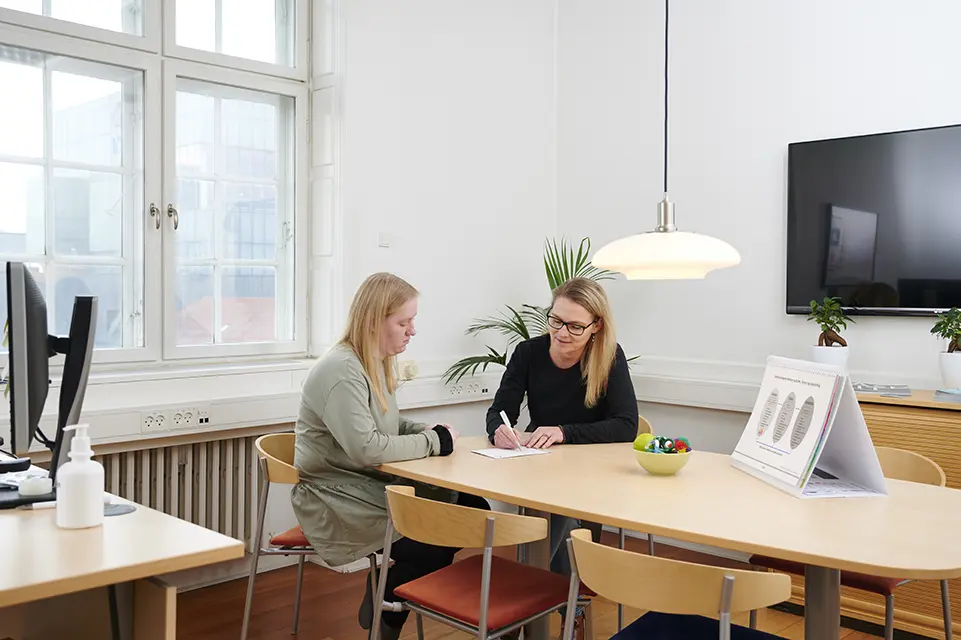 Tydelig struktur og rolige rammer i undervisningen hos AspIN
